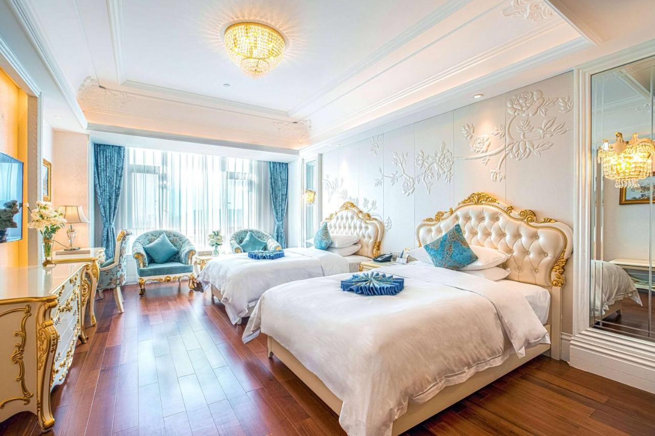 Wyndham Grand Kunming East Hotel Exterior photo