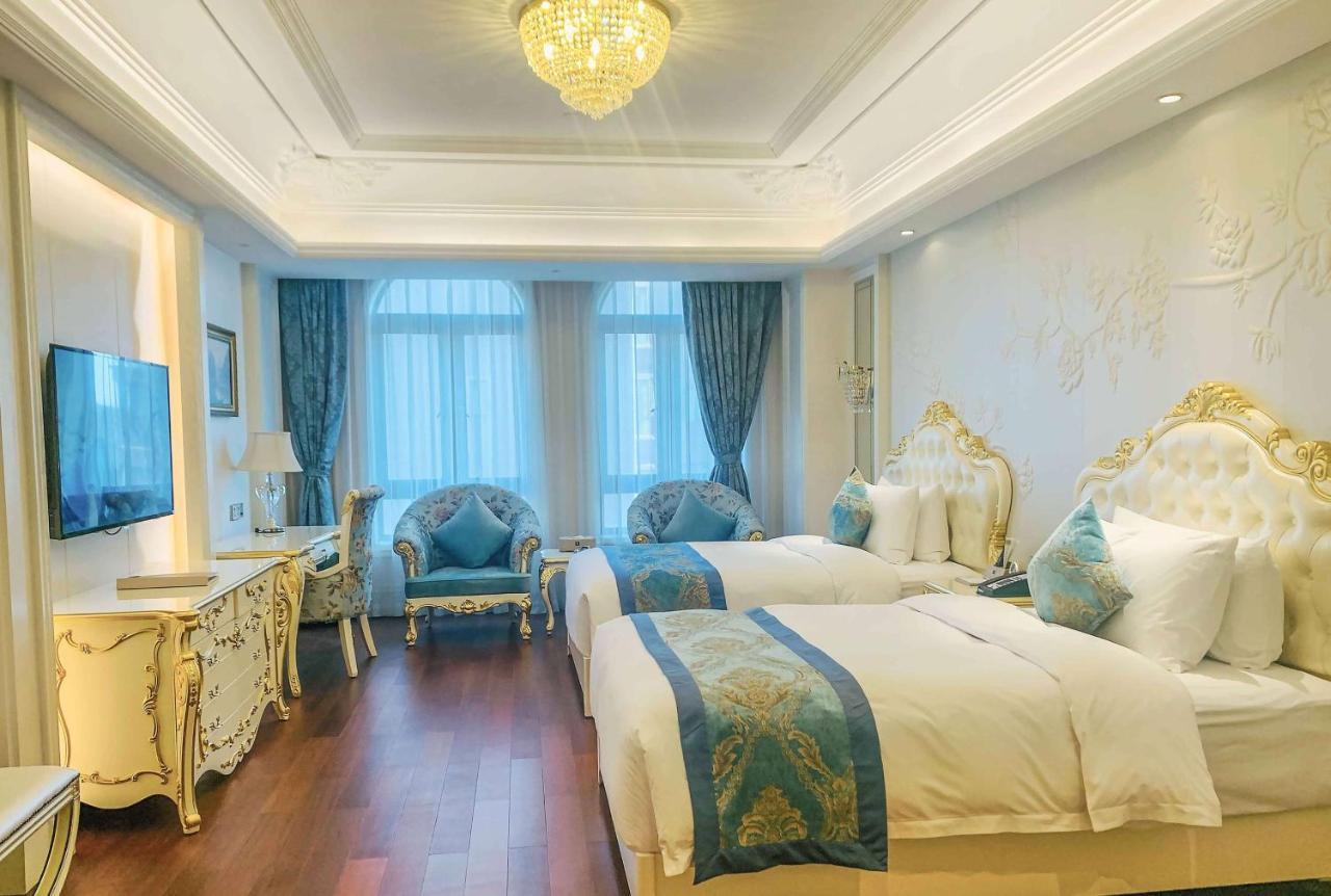 Wyndham Grand Kunming East Hotel Exterior photo